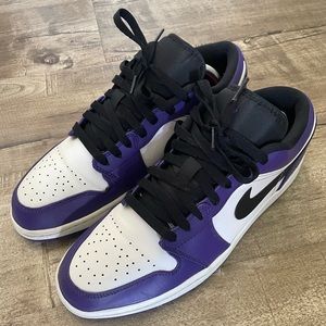 Jordan 1 Low “Court Purple” Size 10.5M